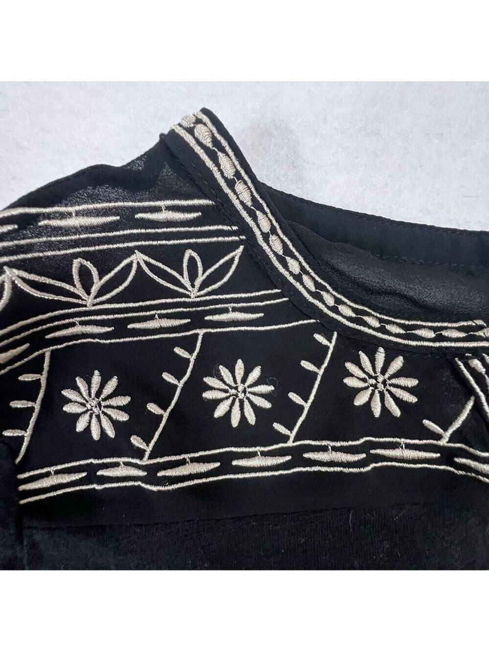 CB Established 1962 Womans Top 3/4 Sleeves Boho Black Shirt Embroidered Peasant - Picture 7 of 13